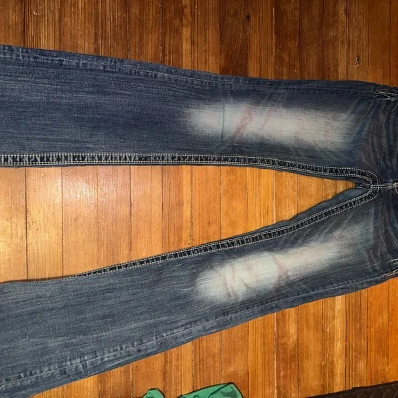 Miss Me Medium Blue Boot-Cut Jeans with Embellished Fleur-de-Lis Pockets - Picture 3 of 5